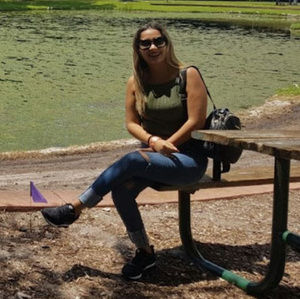 Meet your Posher, Gabriela